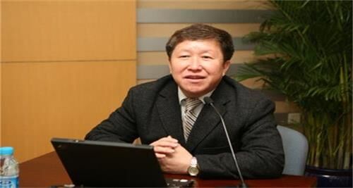 曹健林 曹健林