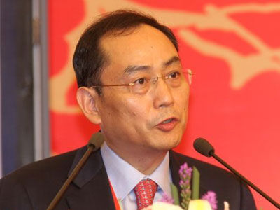詹纯新 詹纯新