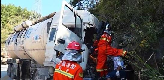 ued网站,货车,运输员 ued网站,货车,运输员
