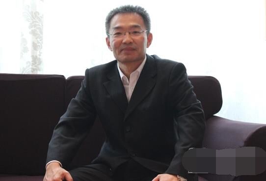 肖伟群 肖伟群