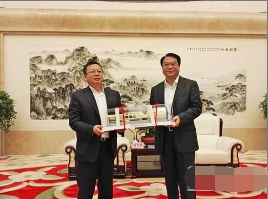张庆军,刘飞香 张庆军,刘飞香