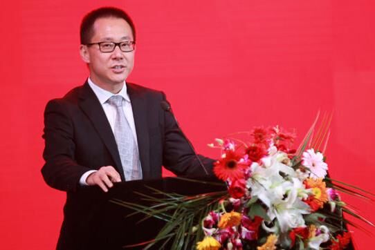 贺东东 贺东东
