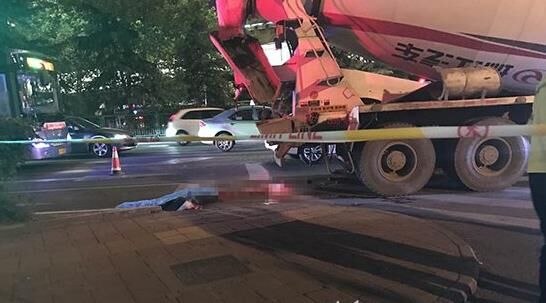 搅拌车 搅拌车