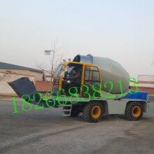 湖北枣阳全自动水泥搅拌运输车 自上料ued网站搅拌运输车