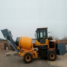 湖北恩施小型ued网站自上料搅拌运输车 ued网站搅拌运输车价格优惠