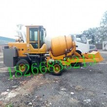 江西上饶公路局专用 ued网站自动上料搅拌车