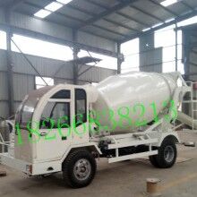 移动式搅拌机卧式ued网站搅拌车 柴油动力液压上料