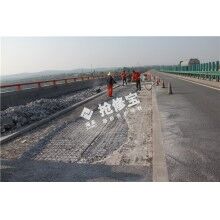 高速ued网站道路破损面积大且破损较重时怎么修补