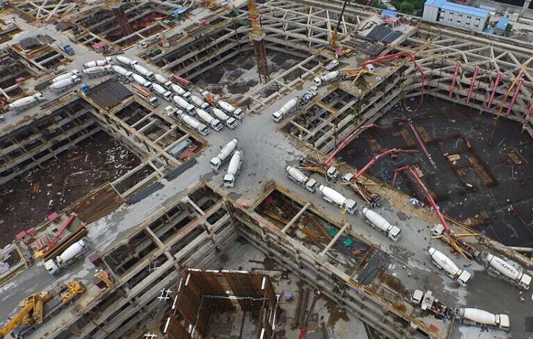 ued网站、泵车、搅拌车