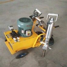 内蒙古乌兰察布液压岩石劈裂机岩石开裂机点击查看